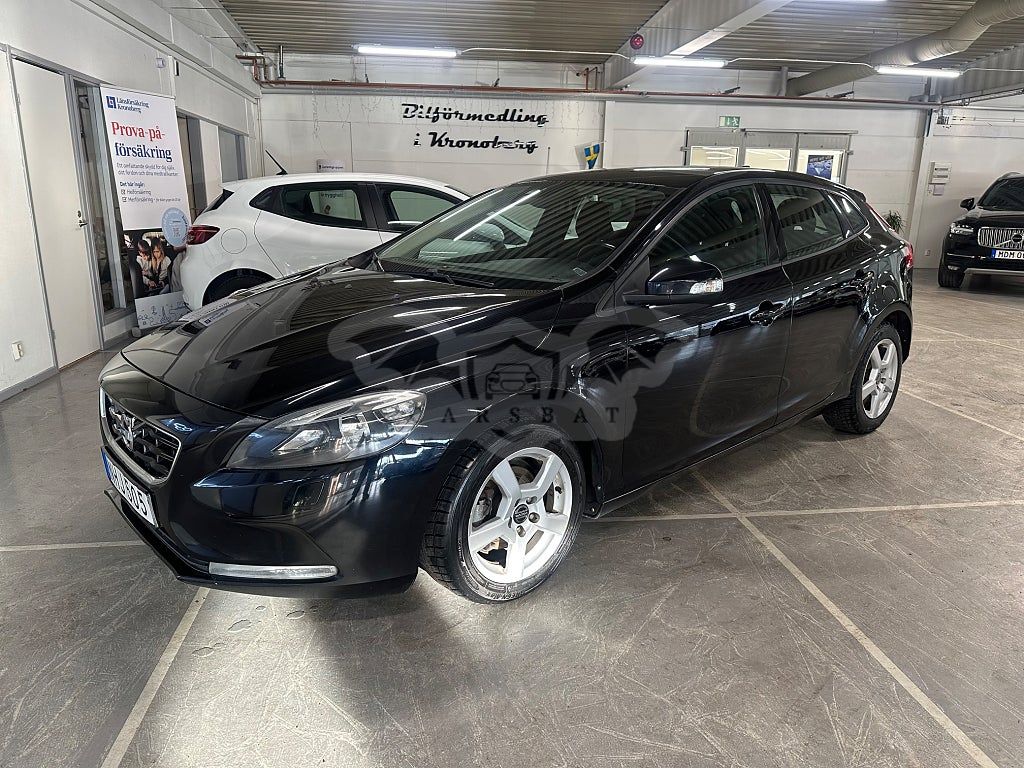 Volvo V40 2014