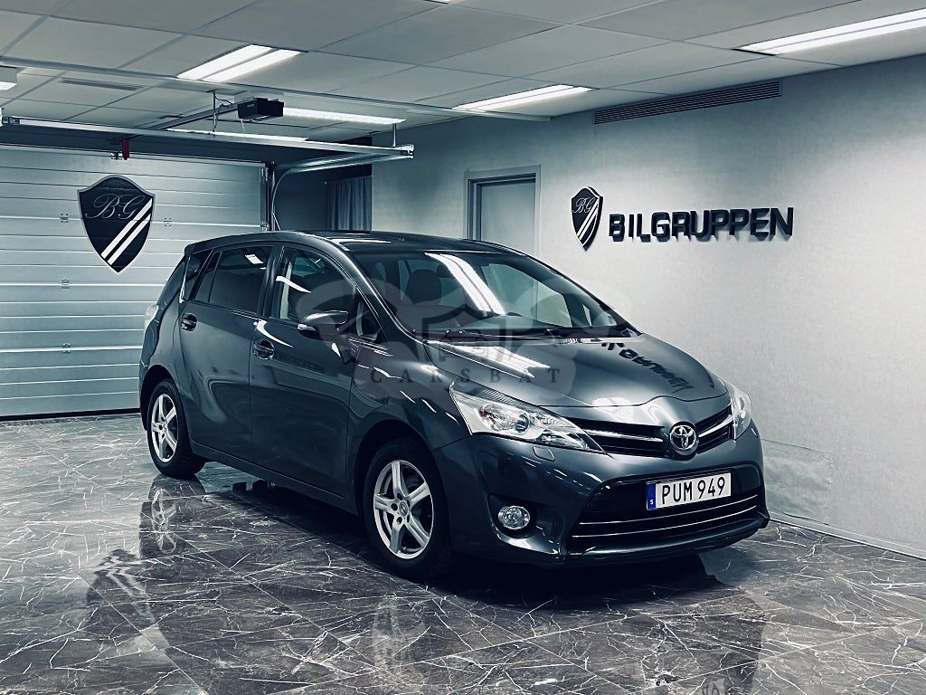 Toyota Verso 2015