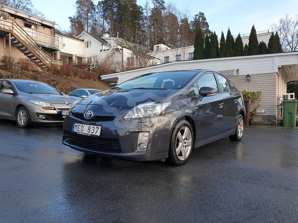 Toyota Prius 2011