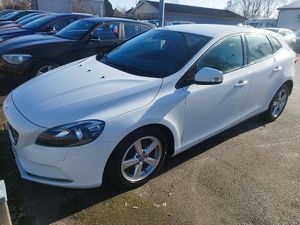 Volvo V40 2014