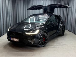 Tesla Model X 2016
