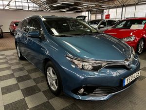 Toyota Auris 2016