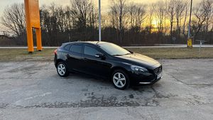 Volvo V40 2016