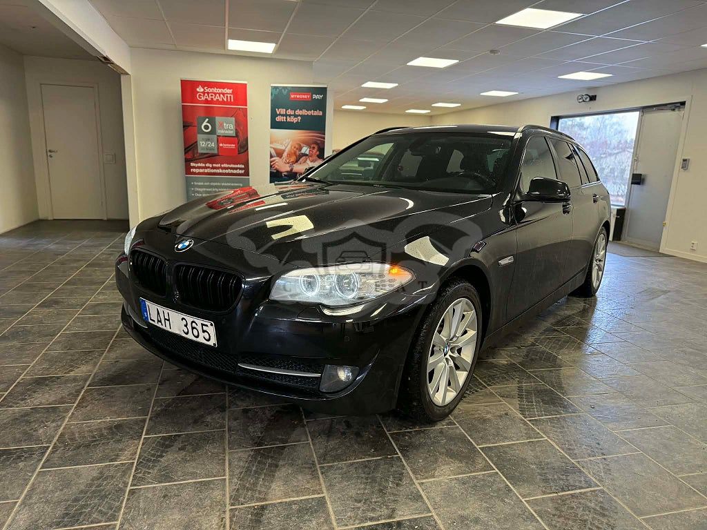 BMW 5 Series 2012