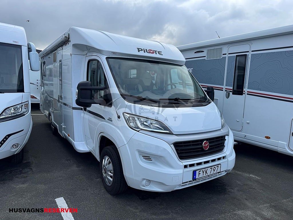 Pilote G740 2015
