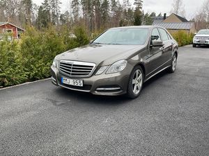 Mercedes-Benz E 2012