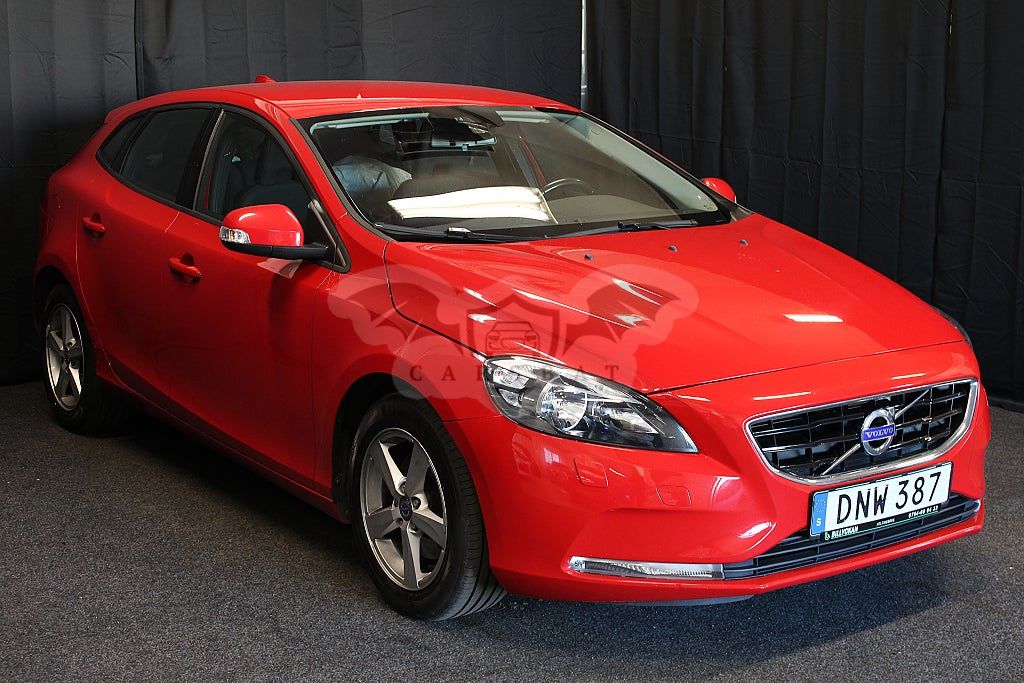 Volvo V40 2015