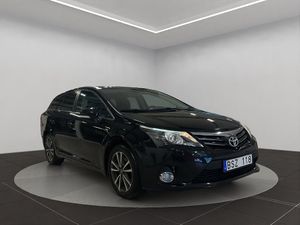 Toyota Avensis 2013
