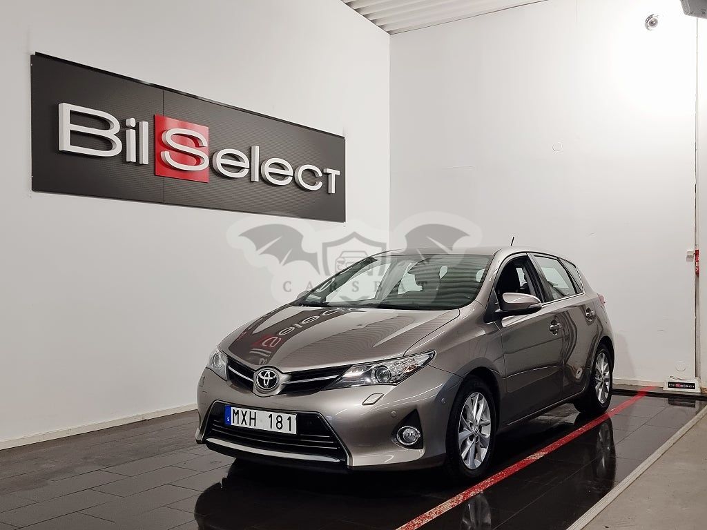 Toyota Auris 2013