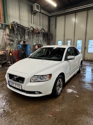Volvo S40 2009