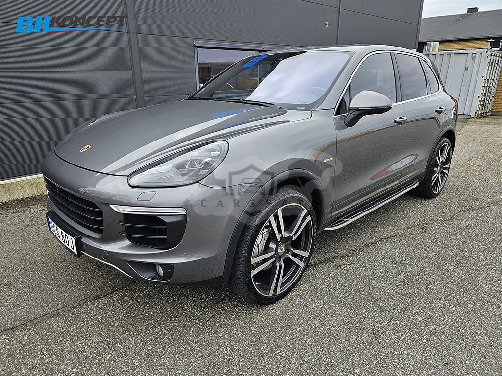 Porsche Cayenne 2015