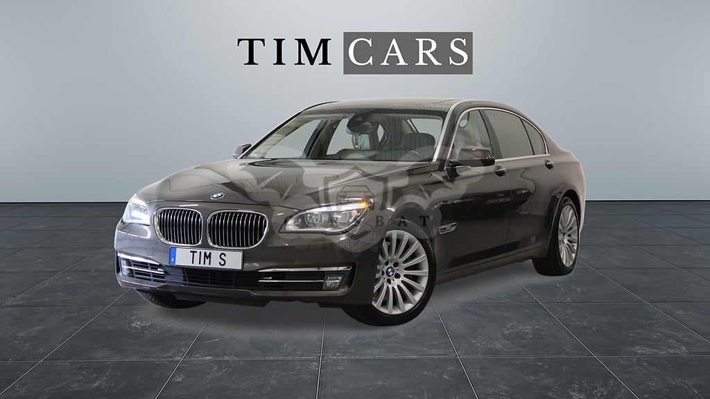 BMW 7 Series 750 2013