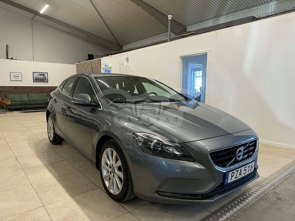 Volvo V40 2016