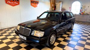 Mercedes-Benz E 1996