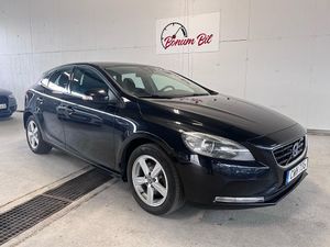 Volvo V40 2015