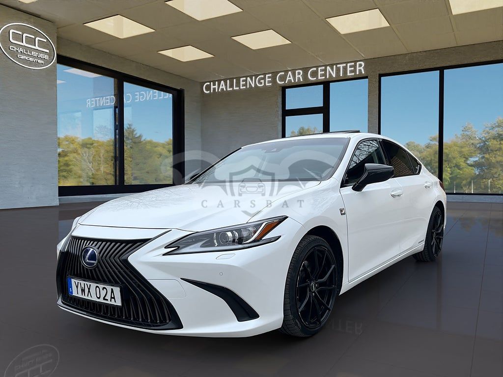 Lexus ES 2019