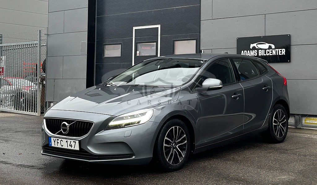 Volvo V40 2017
