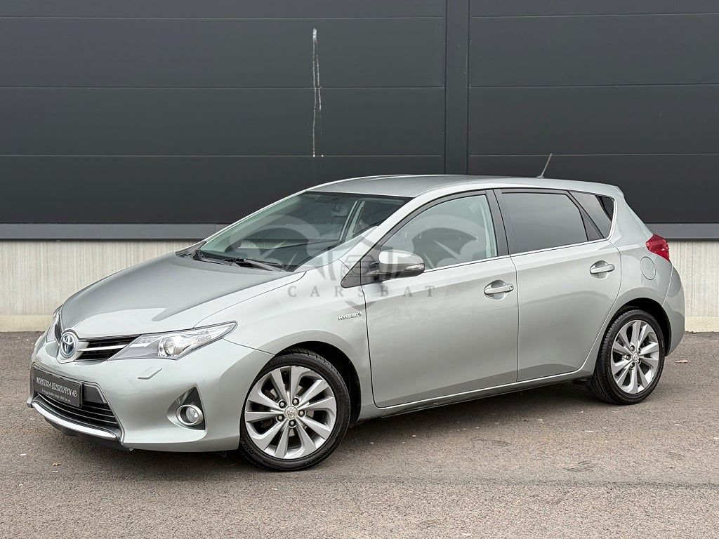 Toyota Auris 2014