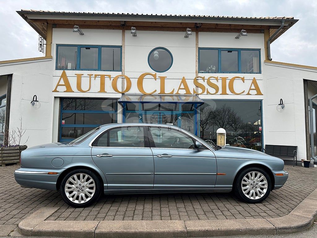 Jaguar XJ 2004