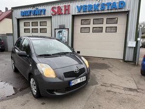 Toyota Yaris 2008
