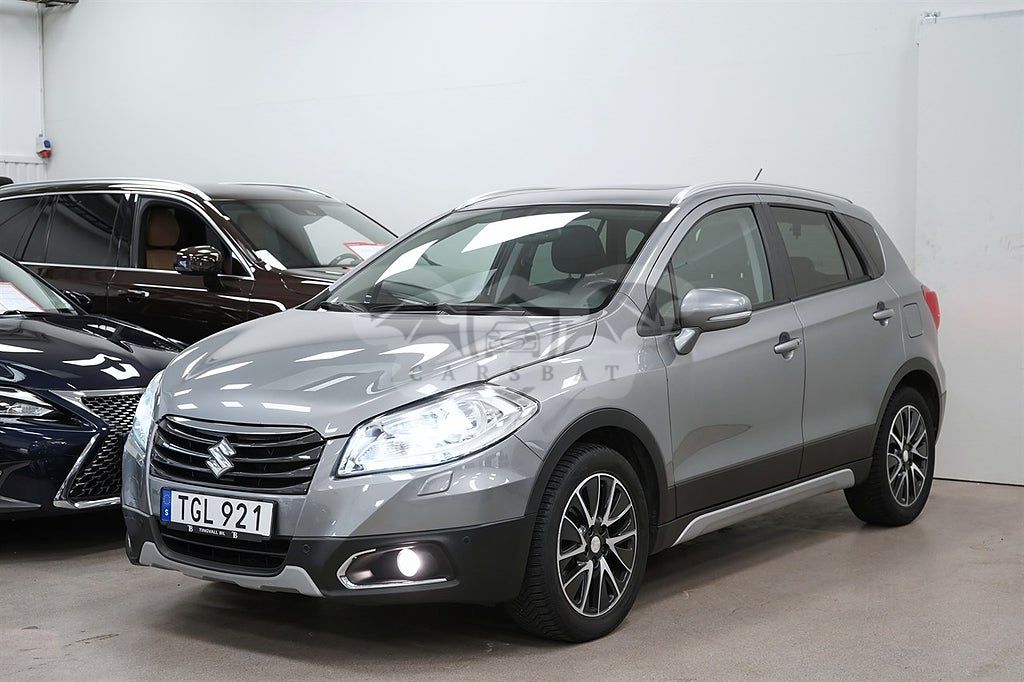 Suzuki S-Cross 2014