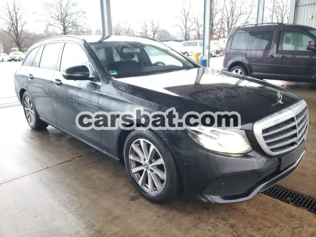 Mercedes-Benz E E220 2020