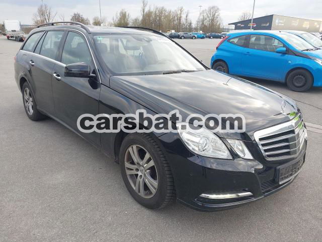 Mercedes-Benz E E 220 CDI BlueEfficiency 2012
