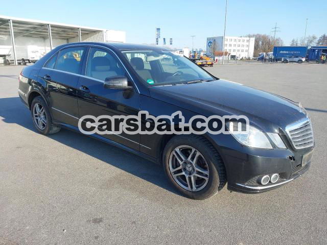 Mercedes-Benz E E 200 CGI BlueEfficiency 2011