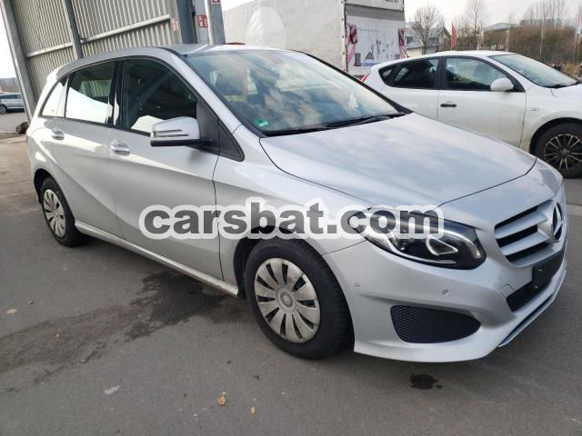 Mercedes-Benz B B 180 2015