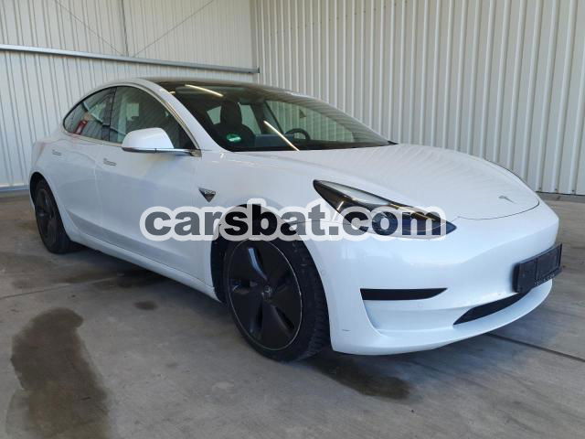 Tesla Model 3 Standard Range Plus RWD 2020