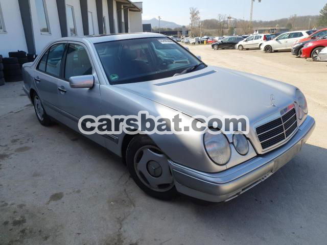 Mercedes-Benz E E 220 CDI 1998