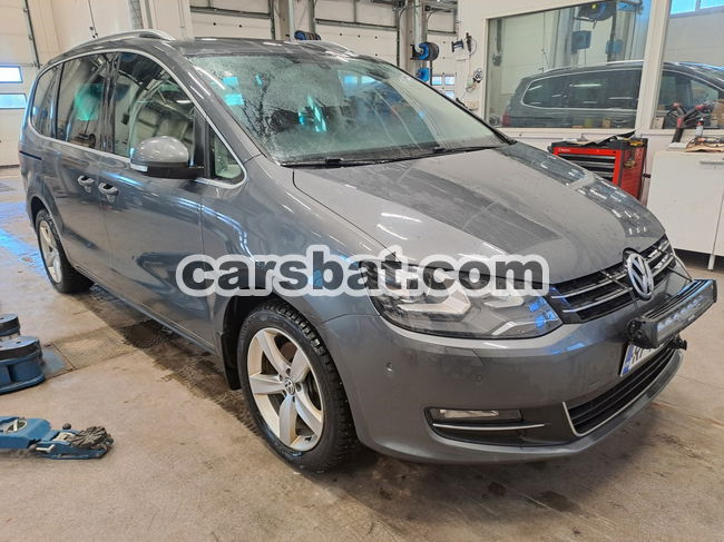 Volkswagen Sharan 2.0TDCi Automatic 2012