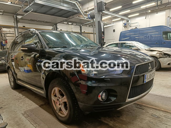 Mitsubishi Outlander 2.4 4WD 2010