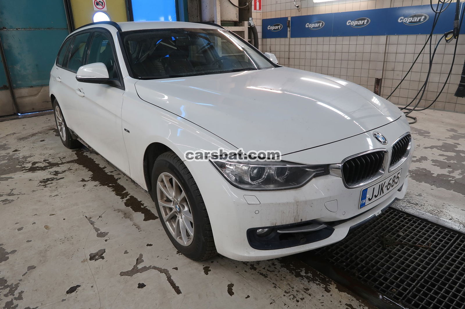BMW 3 Series 320i xDRIVE 2014