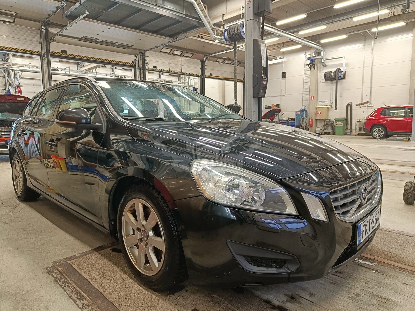 Volvo V60 D2 2012