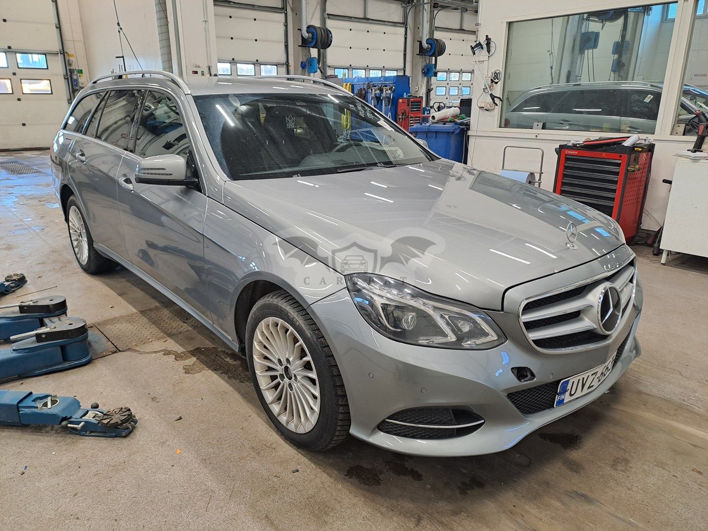 Mercedes-Benz E 300 BLUETEC HYBRID 2013