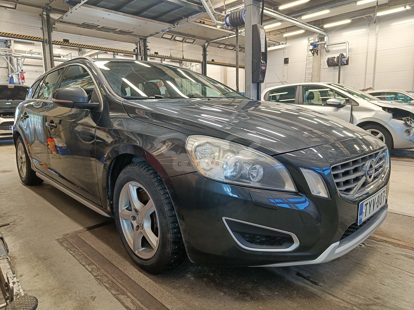Volvo V60 D5 2011