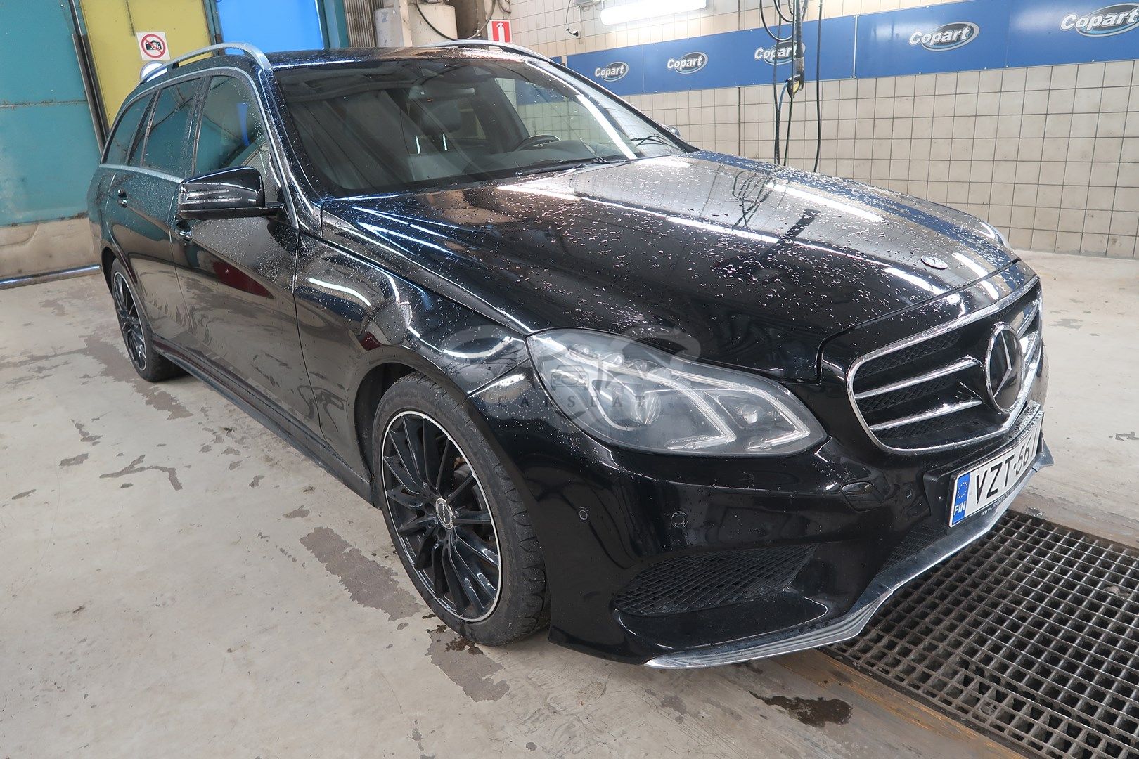 Mercedes-Benz E 300 BLUETEC HYBRID 2014