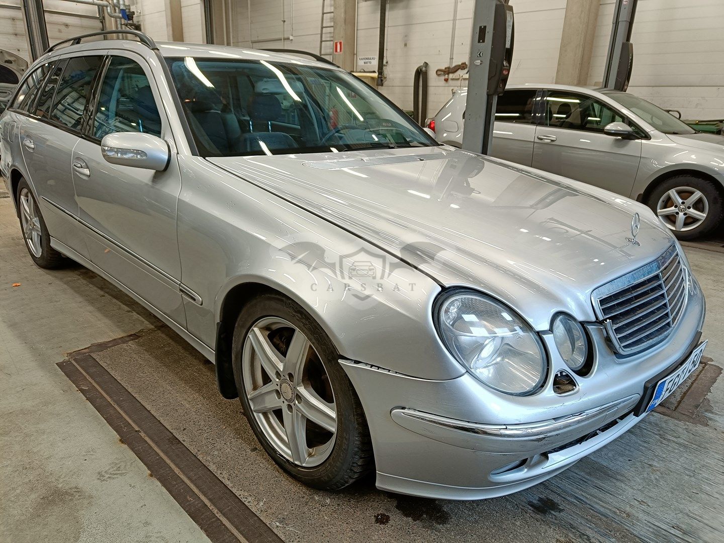 Mercedes-Benz E 500 4-MATIC 2005