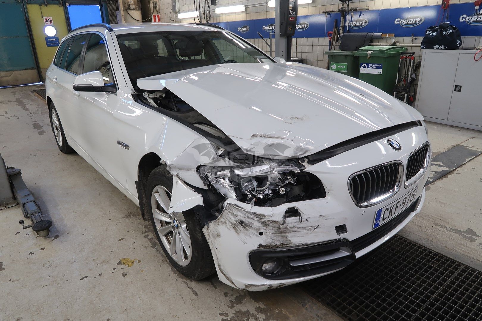 BMW 5 Series 520d xDRIVE 2014