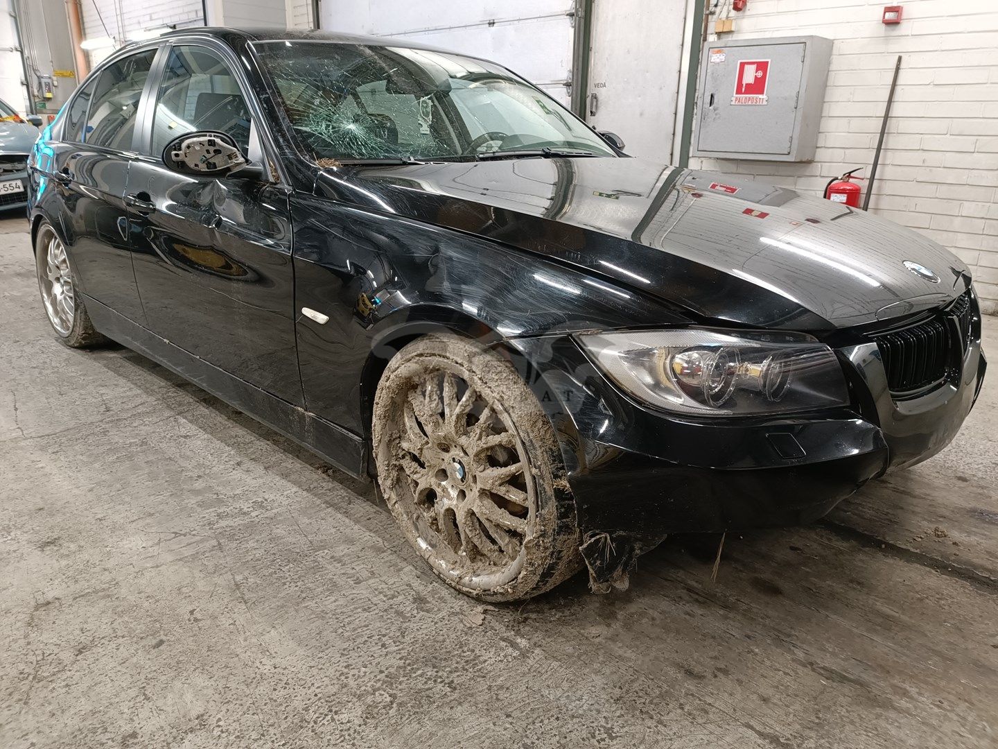 BMW 3 Series 320 i 2006
