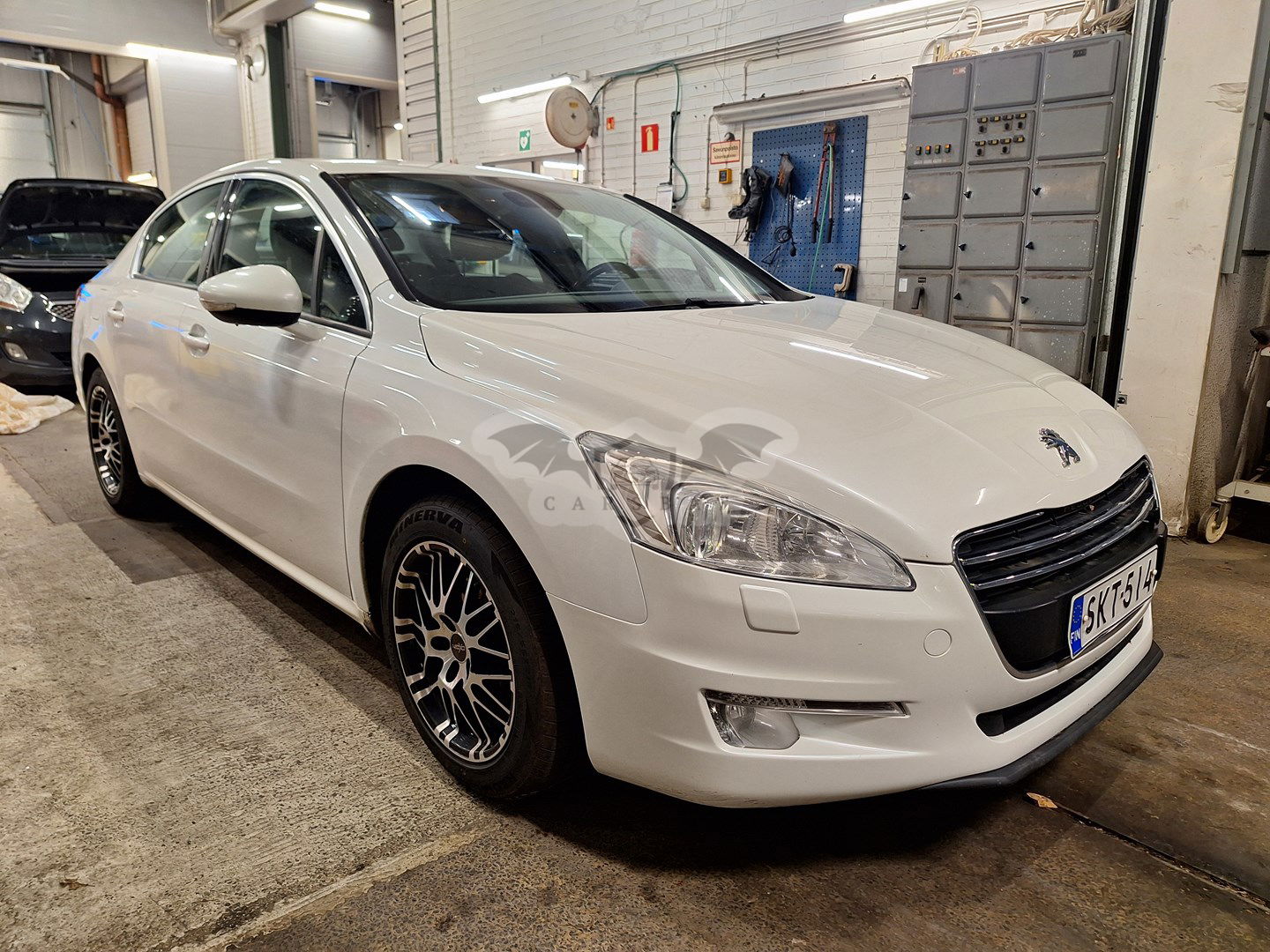 Peugeot 508 1.6 THP 2012