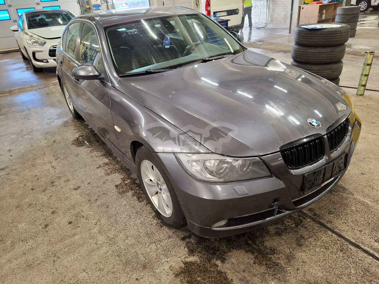BMW 3 Series 325i 2005