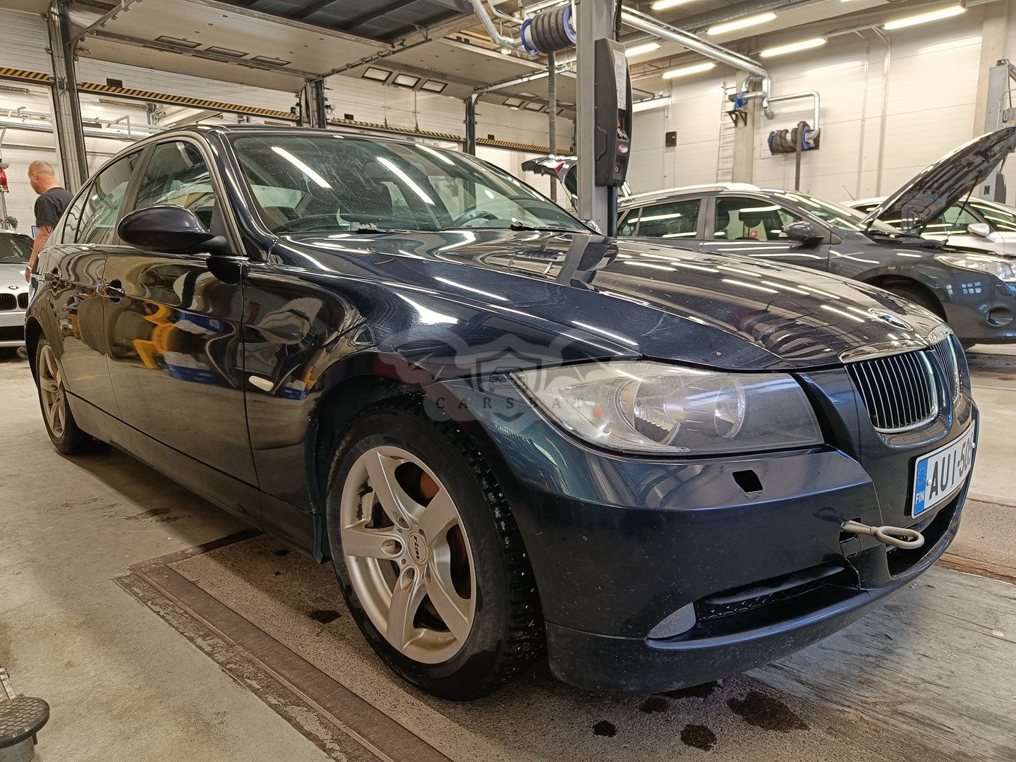 BMW 3 Series 325xi 2007