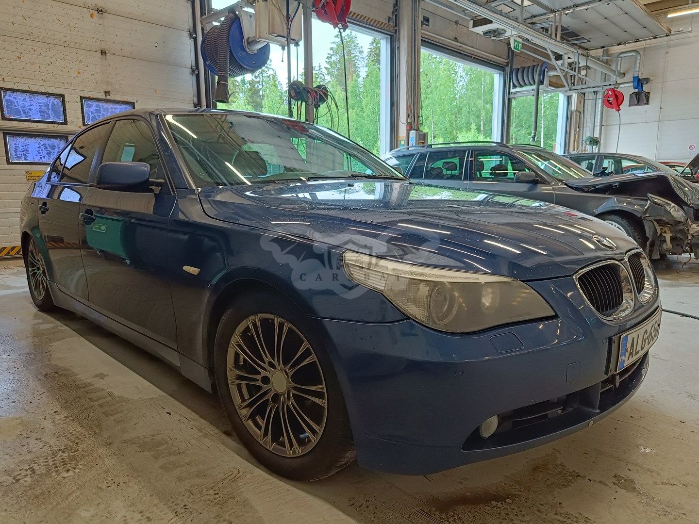 BMW 5 Series 530i 2004