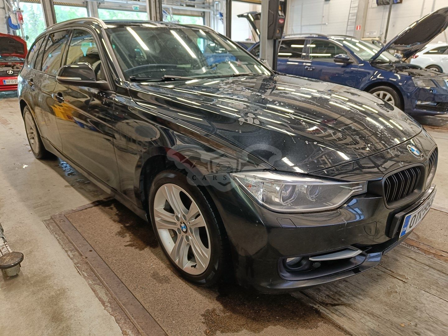 BMW 3 Series 320iA xDRIVE 2013