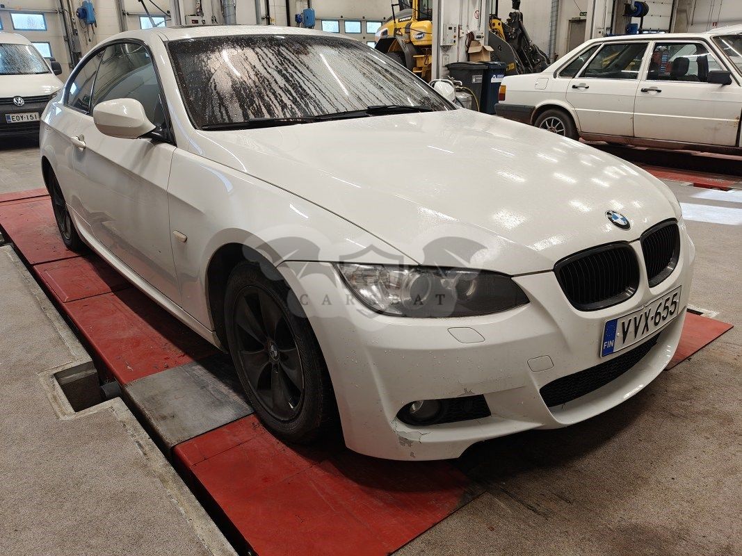 BMW 3 Series 320d Coupé 2010
