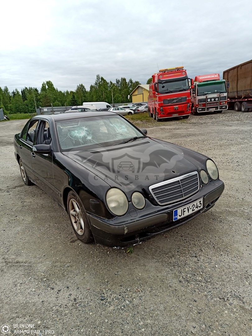Mercedes-Benz E 220 CDI 2001
