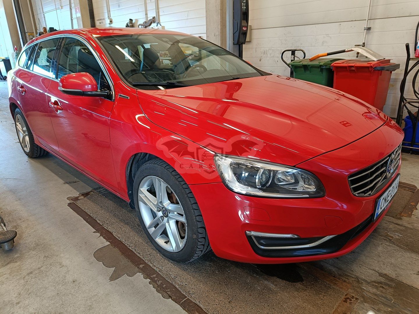 Volvo V60 2.4 D6 AWD PLUG-IN HYBRID 2014