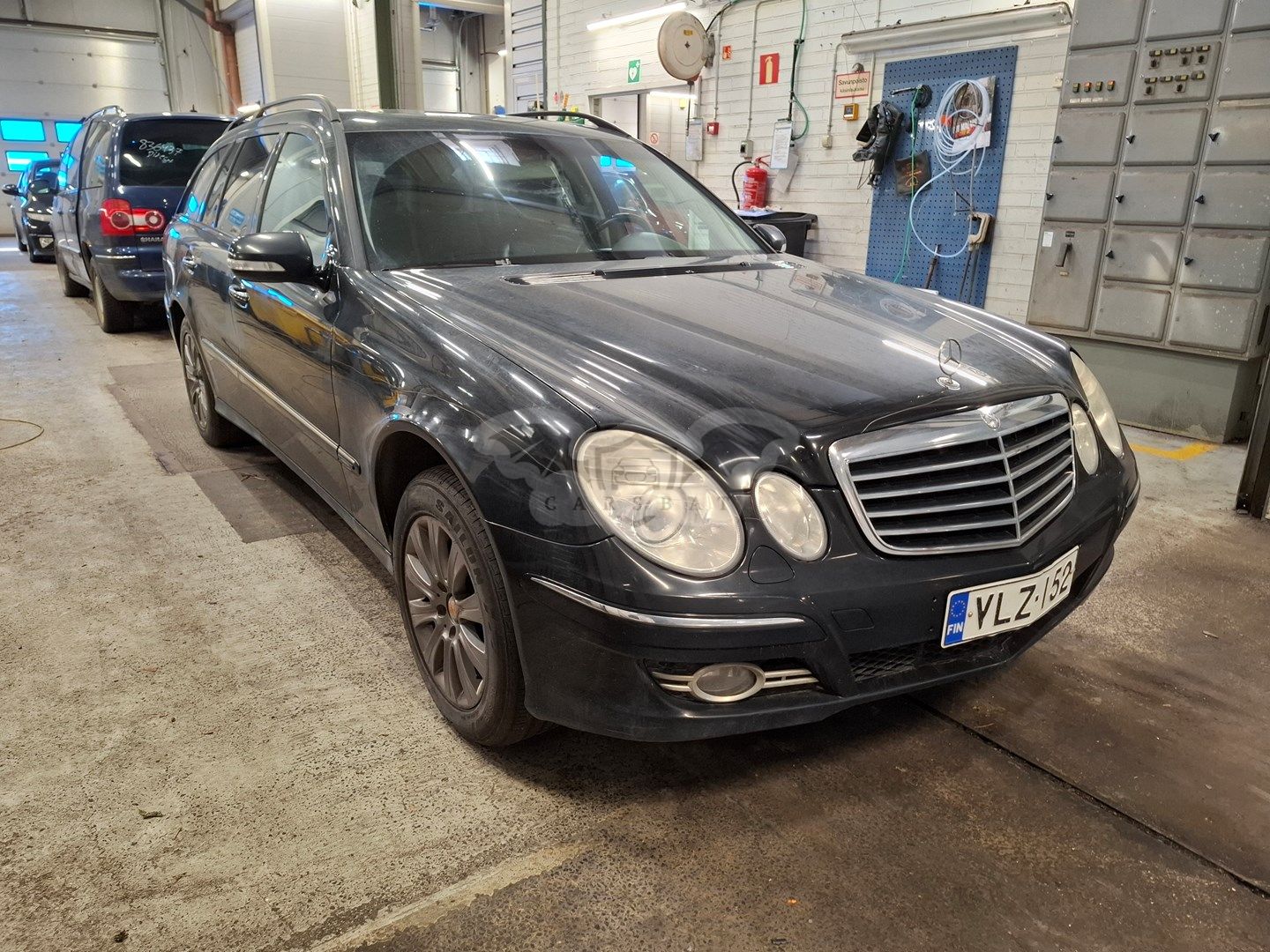 Mercedes-Benz E MERCEDES-BENZ E 240 2006